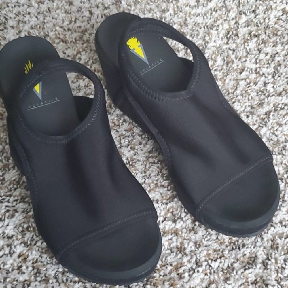 Volitile Black wedge sandals size 7 Like new.